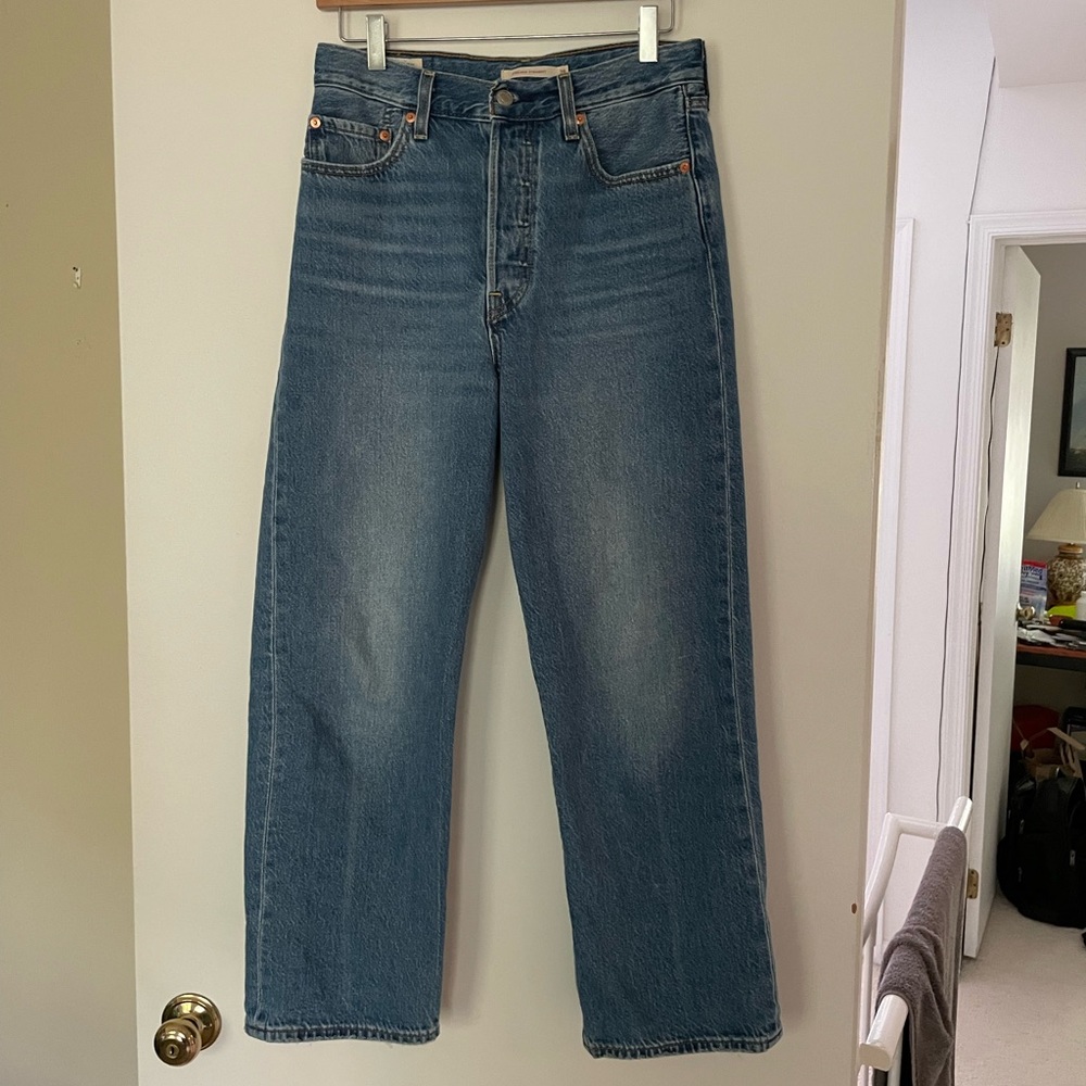 Levi’s Ribcage Jeans